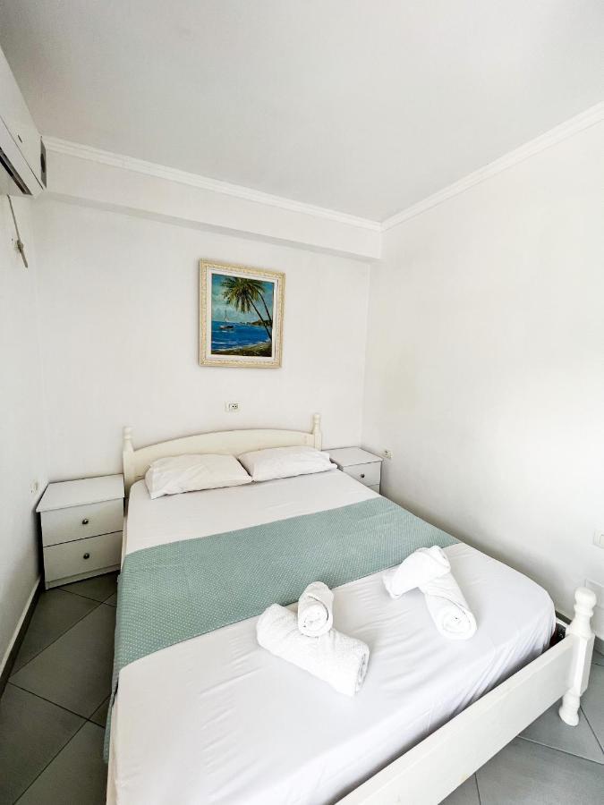 Ionian View B&B Himare Eksteriør bilde