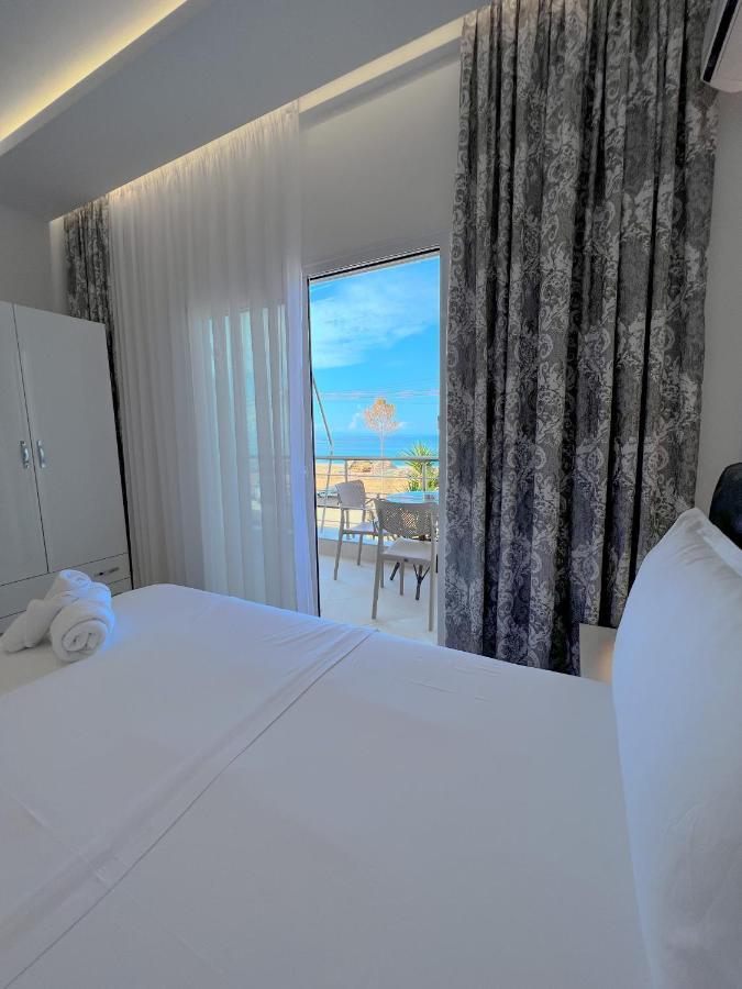 Ionian View B&B Himare Eksteriør bilde