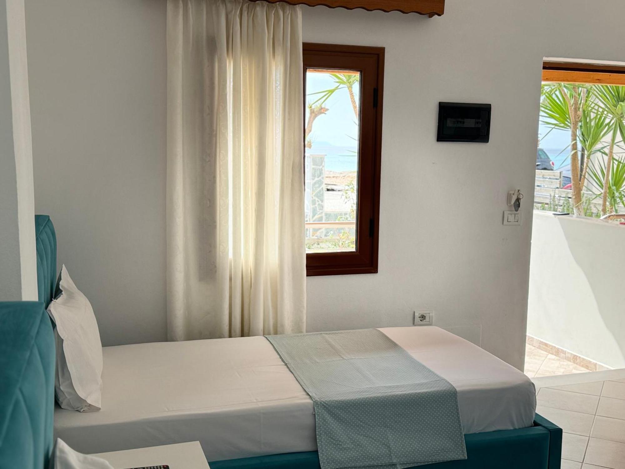Ionian View B&B Himare Rom bilde